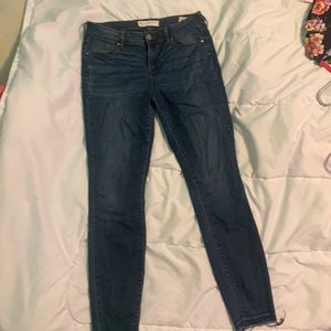 Mid rise skinny jeans